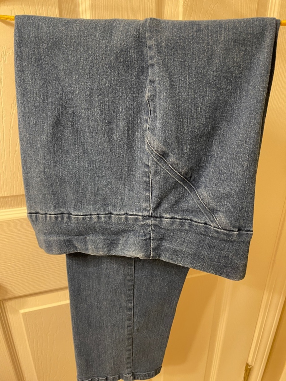 Alfred Dunner Women's Dark Blue Jeggings - Pull-On Comfort
